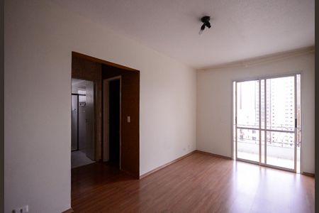 Sala  de apartamento à venda com 3 quartos, 58m² em Vila da Saúde, São Paulo