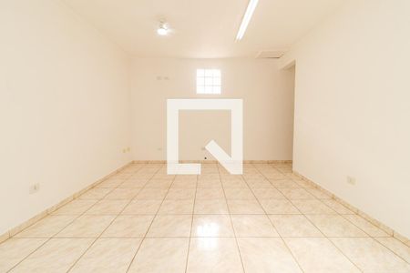Quarto de casa para alugar com 1 quarto, 100m² em Parque Edu Chaves, São Paulo