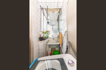 Apartamento à venda com 43m², 1 quarto e sem vaga Apartamento à venda com 43m², 1 quarto e sem vagaÁrea de Serviço