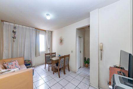 Apartamento à venda com 43m², 1 quarto e sem vaga Apartamento à venda com 43m², 1 quarto e sem vagaSala