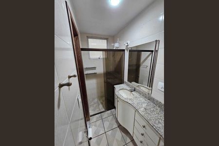 Apartamento para alugar com 167m², 3 quartos e 2 vagasBanheiro