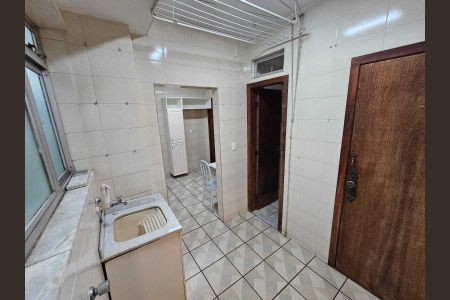 Apartamento para alugar com 167m², 3 quartos e 2 vagasÁrea de Serviço