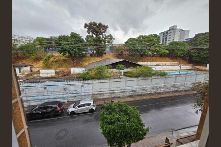 Apartamento para alugar com 167m², 3 quartos e 2 vagasVista