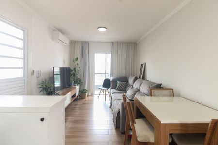 Sala  de apartamento à venda com 2 quartos, 74m² em Vila Esperança, São Paulo
