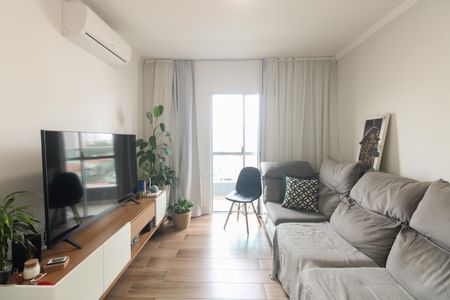 Sala  de apartamento à venda com 2 quartos, 74m² em Vila Esperança, São Paulo