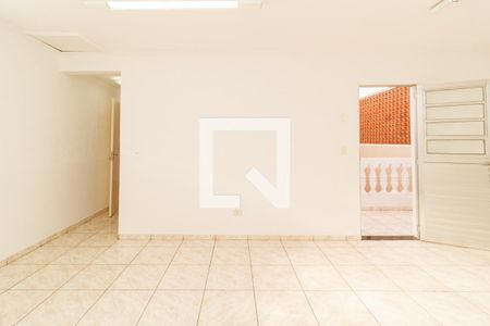 Casa para alugar com 2 quartos, 150m² em Parque Edu Chaves, São Paulo