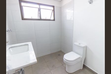 Apartamento para alugar com 260m², 4 quartos e 4 vagas Apartamento para alugar com 260m², 4 quartos e 4 vagasBanheiro