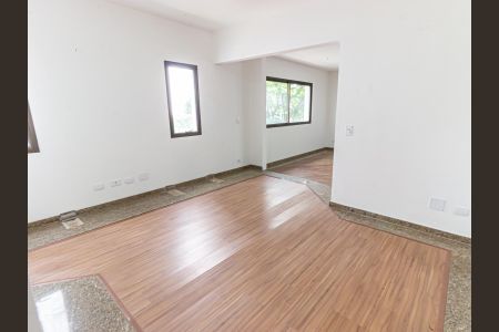 Apartamento para alugar com 260m², 4 quartos e 4 vagas Apartamento para alugar com 260m², 4 quartos e 4 vagasSala de Lareira