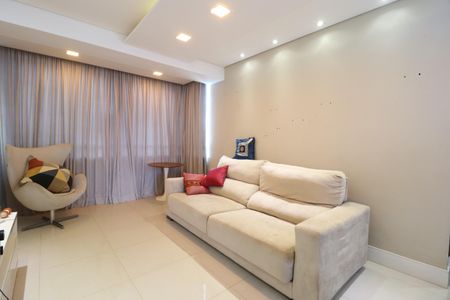 Sala de apartamento para alugar com 3 quartos, 96m² em Santa Mônica, Uberlândia