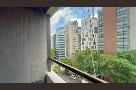 Studio à venda com 40m², 1 quarto e 1 vagaVaranda