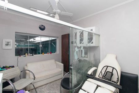 Quarto 2 de casa para alugar com 3 quartos, 120m² em Vila Nivi, São Paulo