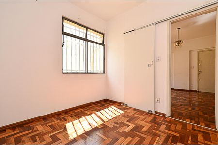 Quarto 2 de apartamento para alugar com 2 quartos, 60m² em Concórdia, Belo Horizonte