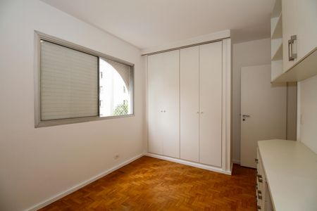 Apartamento à venda com 95m², 3 quartos e 1 vagaQuarto 2