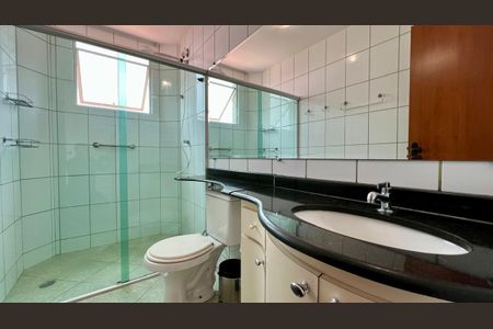 Apartamento à venda com 90m², 3 quartos e 1 vaga Apartamento à venda com 90m², 3 quartos e 1 vagabanho