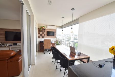 Varanda de apartamento à venda com 2 quartos, 100m² em Vila Mariana, São Paulo