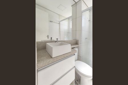 Apartamento à venda com 60m², 2 quartos e 1 vaga Apartamento à venda com 60m², 2 quartos e 1 vagaBanheiro