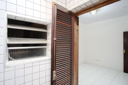 Varanda Quarto 1 de casa para alugar com 2 quartos, 150m² em Vila Carrão, São Paulo
