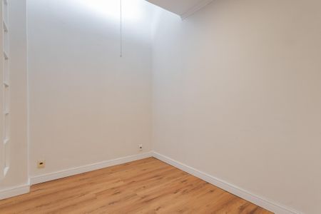 Quarto 1 de casa para alugar com 4 quartos, 165m² em Sarandi, Porto Alegre