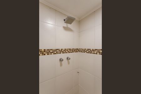 Casa para alugar com 165m², 4 quartos e 1 vaga Casa para alugar com 165m², 4 quartos e 1 vagaBanheiro Social