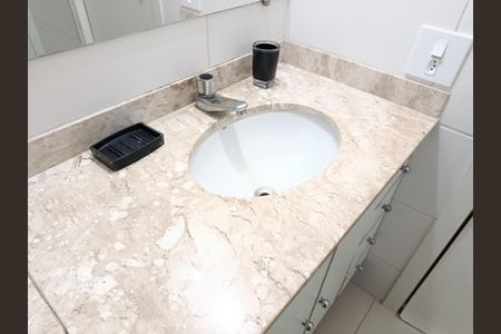 Apartamento para alugar com 100m², 3 quartos e 1 vagaLavabo