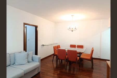 Sala de apartamento para alugar com 3 quartos, 100m² em Cerqueira César, São Paulo