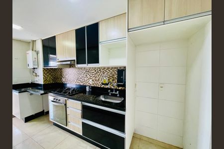 Apartamento para alugar com 94m², 3 quartos e 2 vagasCozinha
