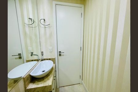 Apartamento para alugar com 94m², 3 quartos e 2 vagasLavabo