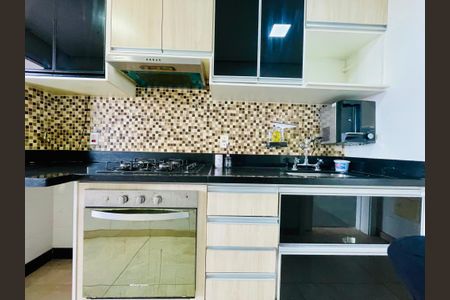 Apartamento para alugar com 94m², 3 quartos e 2 vagasCozinha
