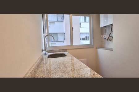 Apartamento para alugar com 100m², 3 quartos e 2 vagasÁrea de Serviço 