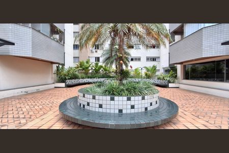 Apartamento para alugar com 100m², 3 quartos e 2 vagasÁrea Comum 