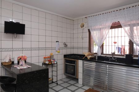Casa à venda com 110m², 2 quartos e 2 vagasCozinha