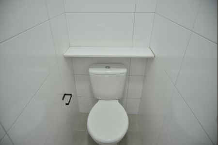 Apartamento para alugar com 98m², 2 quartos e 2 vagasBanheiro de Serviço