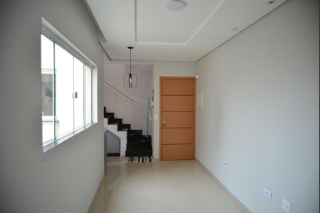 Sala de apartamento para alugar com 2 quartos, 95m² em Vila Pires, Santo André