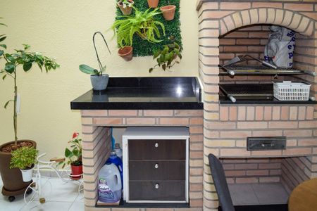 Casa à venda com 185m², 3 quartos e 5 vagasÁrea comum - Churrasqueira