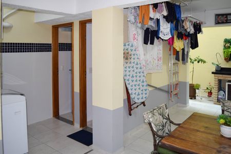 Casa à venda com 185m², 3 quartos e 5 vagasGaragem
