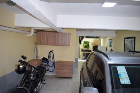 Casa à venda com 185m², 3 quartos e 5 vagasGaragem