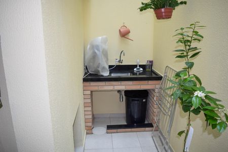 Casa à venda com 185m², 3 quartos e 5 vagasÁrea comum - Churrasqueira