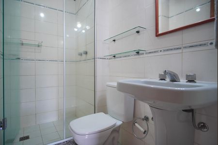 Apartamento à venda com 95m², 3 quartos e 3 vagasBanheiro da Suíte