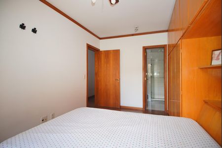 Apartamento à venda com 95m², 3 quartos e 3 vagasSuíte