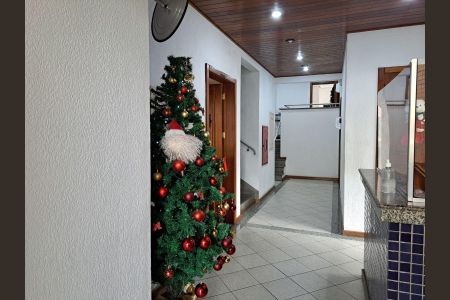 Apartamento à venda com 95m², 3 quartos e 3 vagas Apartamento à venda com 95m², 3 quartos e 3 vagasHall de Entrada