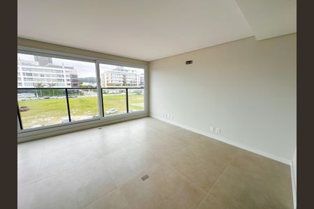 Sala de apartamento para alugar com 3 quartos, 116m² em Jurerê Internacional, Florianópolis