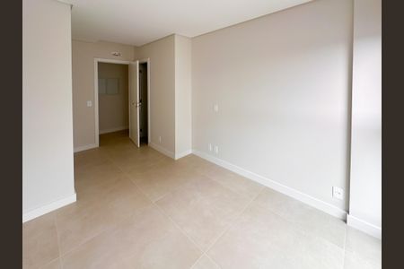 Apartamento para alugar com 116m², 3 quartos e 2 vagasSuíte 2