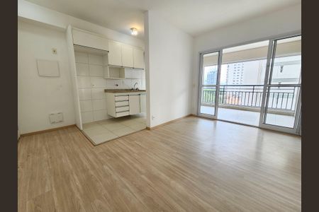 Sala de apartamento para alugar com 2 quartos, 65m² em Nova Piraju, São Paulo