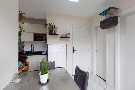 Sala de apartamento para alugar com 2 quartos, 36m² em Guaianases, São Paulo