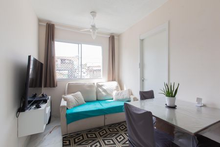 Sala de apartamento para alugar com 2 quartos, 36m² em Guaianases, São Paulo