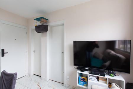 Sala de apartamento para alugar com 2 quartos, 36m² em Guaianases, São Paulo