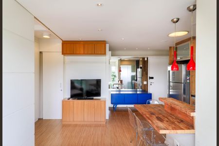 Sala de apartamento para alugar com 1 quarto, 38m² em Santo Amaro, São Paulo