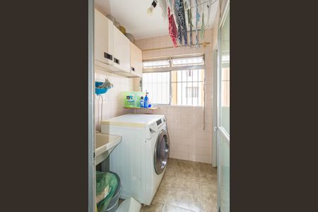 Apartamento à venda com 70m², 3 quartos e 1 vagaÁrea de Serviço