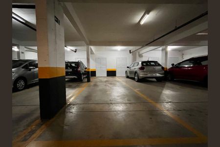 Apartamento à venda com 90m², 2 quartos e 2 vagasGaragem