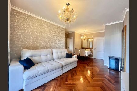 Apartamento à venda com 90m², 2 quartos e 2 vagasSala